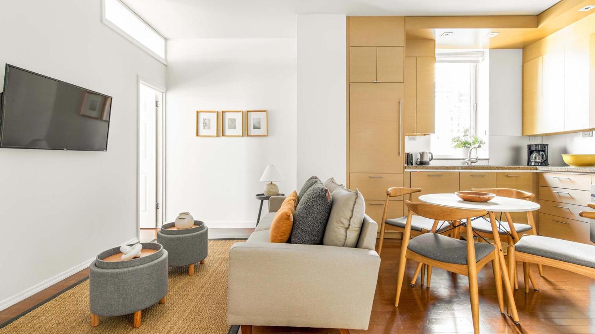 Stylish & Modern In Midtown Manhattan New York